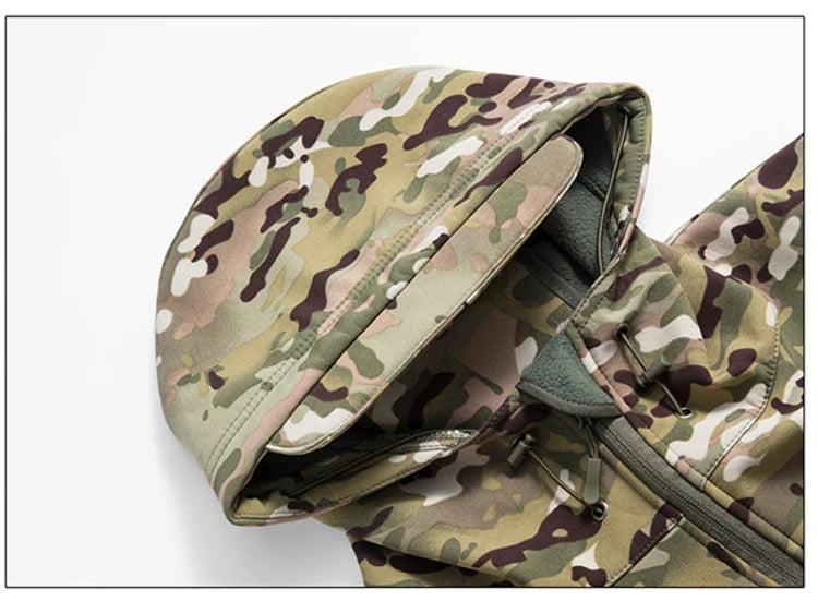 Men's Shark Skin Softshell Tactical Jacket Camo