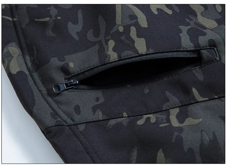 Men's Shark Skin Softshell Tactical Jacket Camo